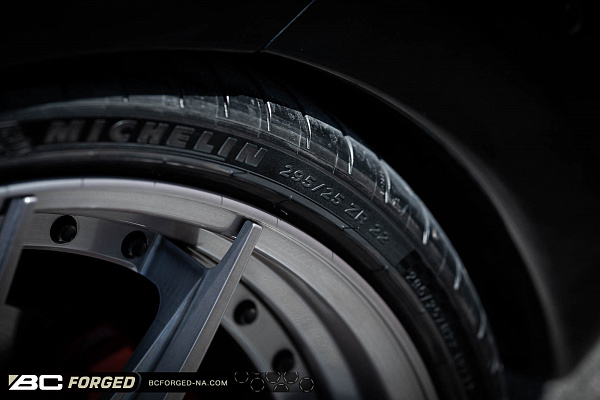 Фото дисков BC Forged HCA381 Глянцевый тонированный лак на Tesla Model S