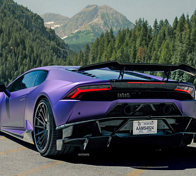 Фото дисков Strasse Wheels SV15T Deep Concave FS на Lamborghini Huracan