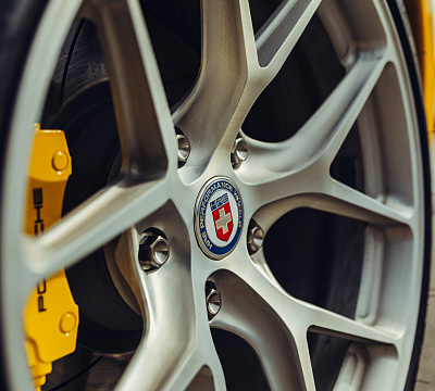 Фото дисков HRE R101 на Porsche 911 V