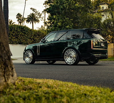 Фото дисков Vossen UV-7 на Land Rover Range Rover V
