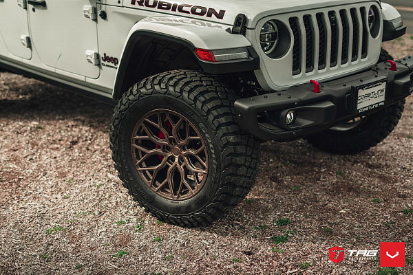 Фото дисков Vossen HF-2 Сатиновая бронза на Jeep Gladiator II (JT)