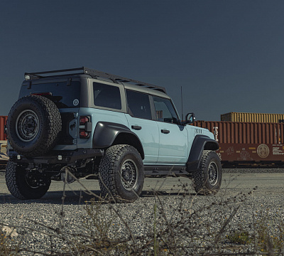 Фото дисков Black Rhino ARMORY на Ford Bronco