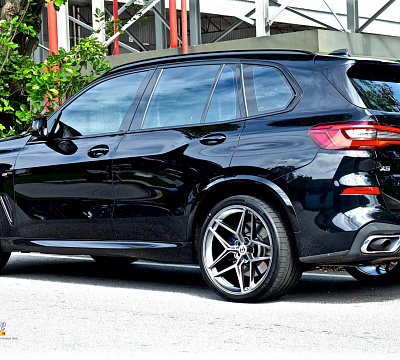Фото дисков HRE FF11 на BMW X5/X5 M (G05/G18/F95)