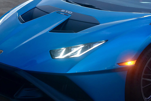 Фото дисков Brixton Forged FDE05 Сатиновый тонированный лак на Lamborghini Huracan