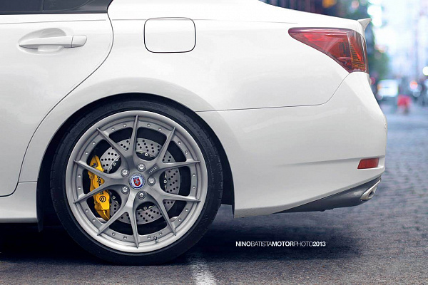 Фото дисков HRE S101 Сатиновый тонированный лак на Lexus GS IV