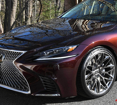 Фото дисков HRE P200 на  Lexus LS V