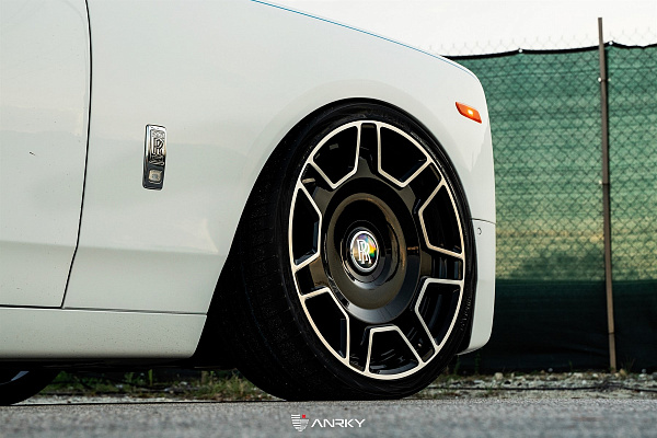 Фото дисков Anrky RF-277 Алмазная проточка на Rolls-Royce Phantom