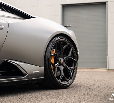 Фото дисков NOVITEC NL4 на Lamborghini Huracan
