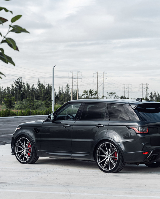 Фото дисков HF-3 Алмазная проточка на Range Rover Sport II
