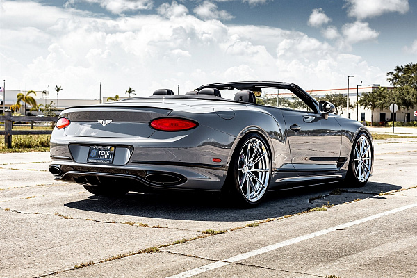 Фото дисков Anrky AN28 Полированный лак на Bentley Continental GT III