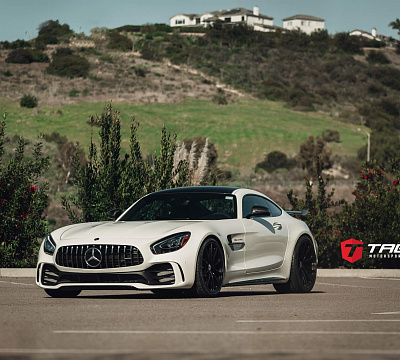 Фото дисков HRE P104SC на Mercedes-Benz AMG GT I
