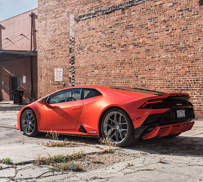 Фото дисков HRE R101 Lightweight на Lamborghini Huracan