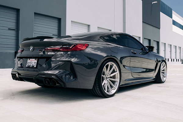 Фото дисков Brixton Forged R11-R Глянцевый лак на BMW 8/M8