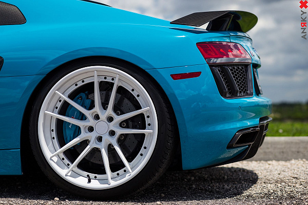 Фото дисков Anrky AN34 Белый сатин на Audi R8 (4S)