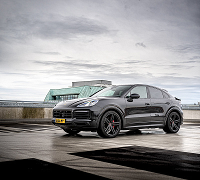 Фото дисков Vossen HF-1 на Porsche Cayenne III