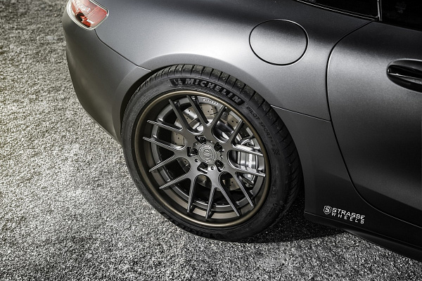 Фото дисков Strasse Wheels SM7 Deep Concave FS Другой цвет на Mercedes-Benz AMG GT I