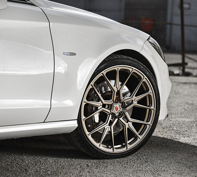 Фото дисков Vossen M-X3 на Mercedes-Benz CLS (C218)