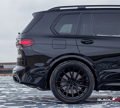 Фото дисков Vossen HF-4T на BMW X7 (G07)