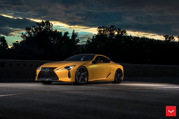 Фото дисков Vossen HF-1 Сатиновый графит на Lexus LC 500