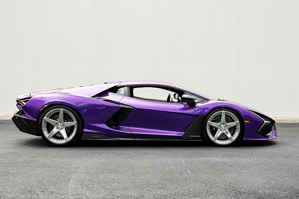 Фото дисков Anrky RS5.2 Полированный лак на Lamborghini Revuelto