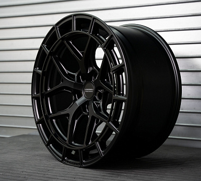 Vossen HFX-1 (5-Lug)