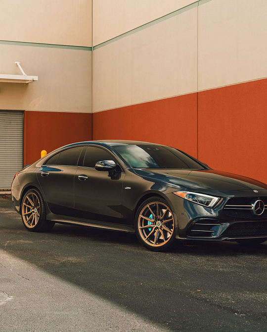 Фото дисков HF-3 Сатиновая бронза на Mercedes-Benz CLS (C257)