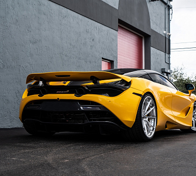 Фото дисков Anrky AN38 на McLaren 720S