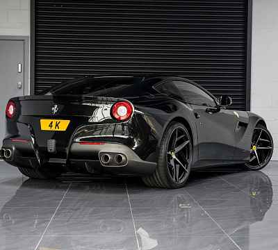 Фото дисков Kahn Type 52 на Ferrari F12