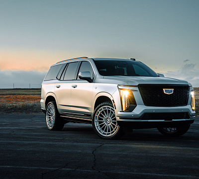 Фото дисков Vossen LCX-01 на Cadillac Escalade V