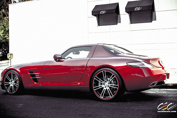 Фото дисков CEC C883 Сатиновый лак на Mercedes-Benz SLS AMG