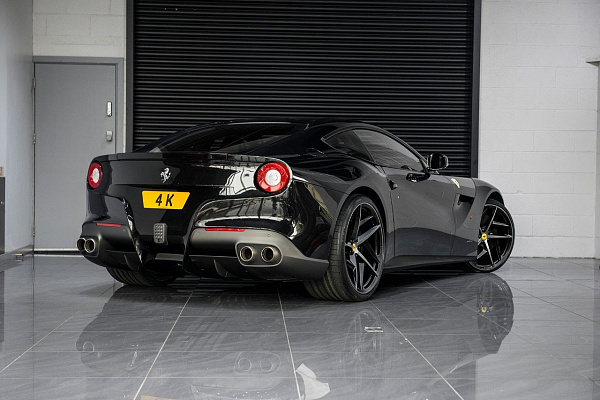 Фото дисков Kahn Type 52 Алмазная проточка на Ferrari F12