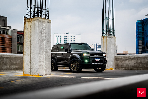 Фото дисков Vossen HFX-1 (6-Lug) Сатиновое темное золото на Toyota Land Cruiser Prado 250