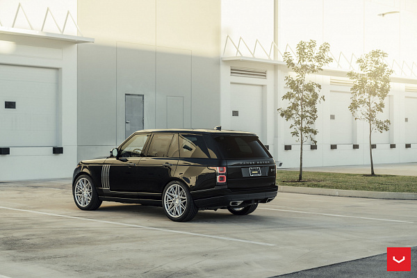 Фото дисков Vossen HF-7 Серебро на Range Rover IV