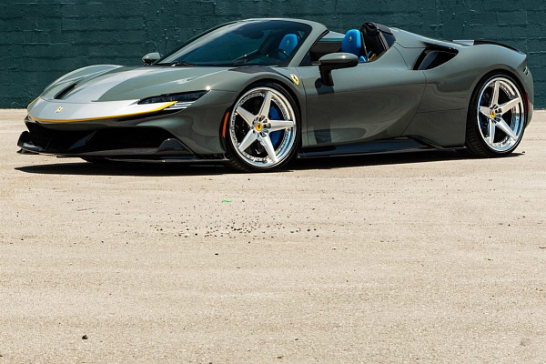 Фото дисков Anrky RS5.3 Полированный лак на Ferrari SF90