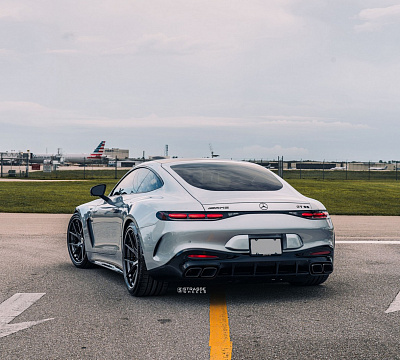 Фото дисков Strasse Wheels SM5RT Deep Concave FS на Mercedes-Benz AMG GT II