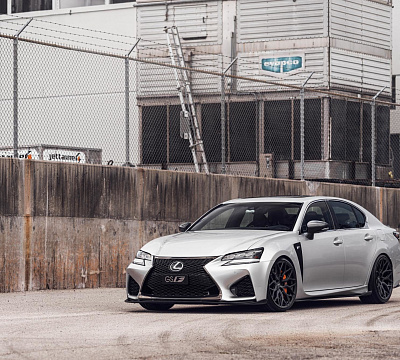 Фото дисков Vossen HF-2 на Lexus GS IV
