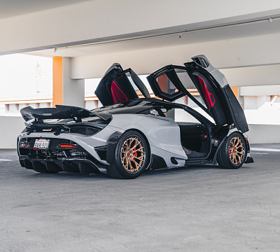 Фото дисков Brixton Forged PF10 на McLaren 720S
