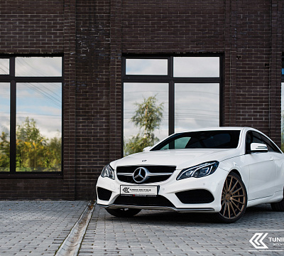 Фото дисков Vossen VFS-2 на Mercedes-Benz E-Class (W212, S212, C207)