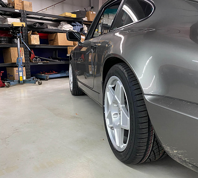 Фото дисков HRE 505M на Porsche 911 III