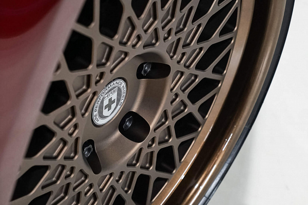 Фото дисков HRE 501 Сатиновая бронза на Porsche 911 VIII