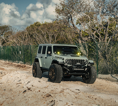 Фото дисков Vossen LCX-03 на Jeep Wrangler IV (JL)