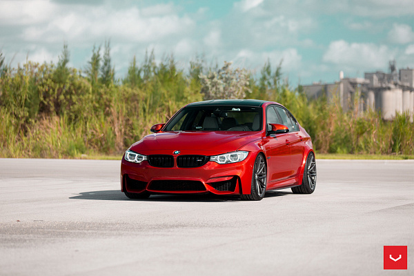 Фото дисков Vossen VFS-4 Глянцевый графит на BMW 3/M3 (F3x/F80)