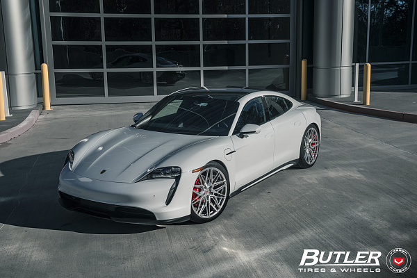 Фото дисков Vossen EVO-5R Глянцевый лак на Porsche Taycan I