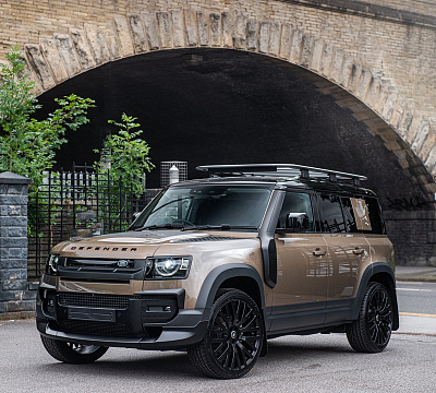 Фото дисков Kahn RS-2 на Land Rover Defender II
