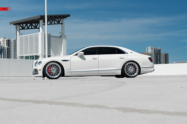 Фото дисков Anrky AN29 Полированный лак на Bentley Flying Spur III