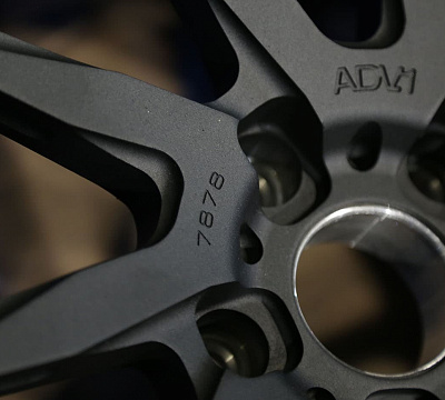 ADV.1 ADV10R Track Spec CS