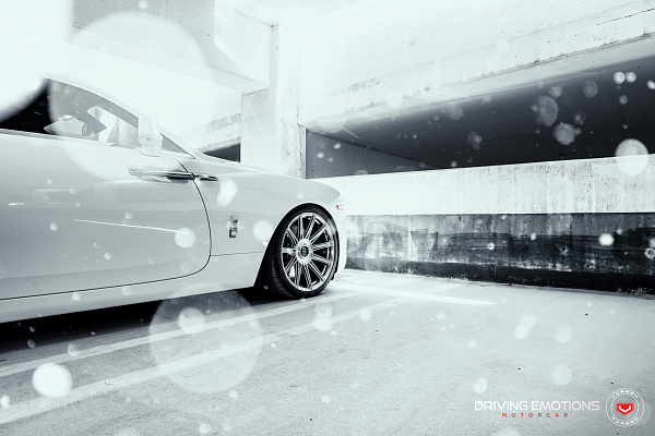 Фото дисков Vossen S17-12 Глянцевый тонированный лак на Rolls-Royce Wraith