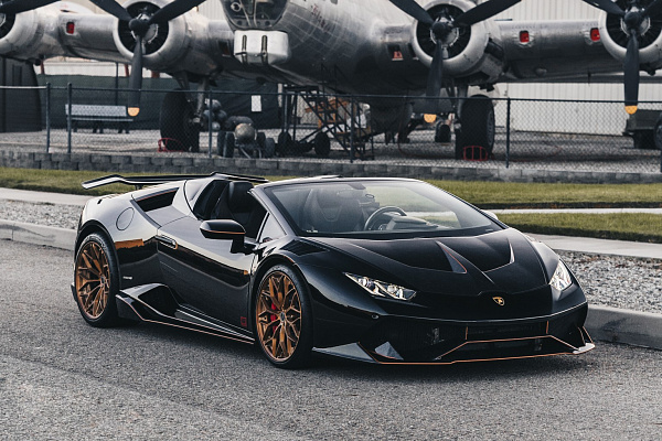 Фото дисков Brixton Forged CM6-R Глянцевая бронза на Lamborghini Huracan