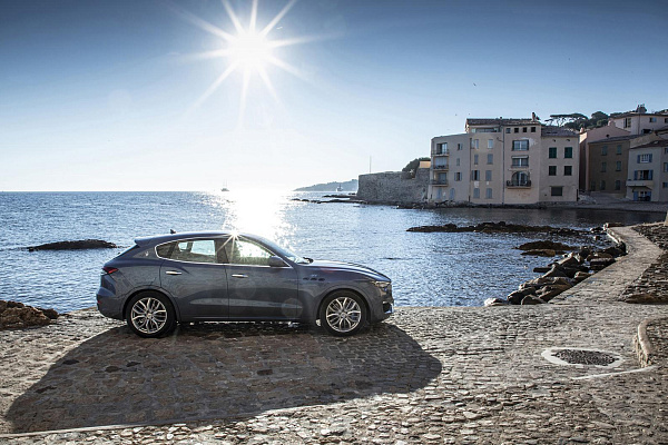 Фото дисков Maserati EFESTO  на Maserati Levante