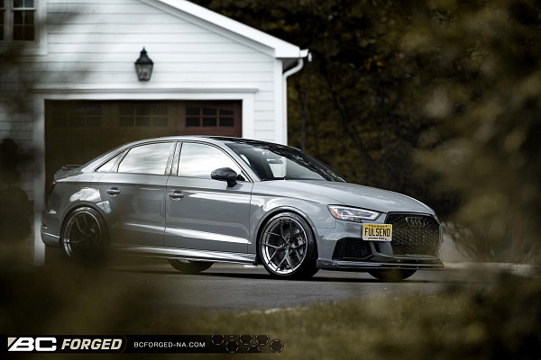 Фото дисков BC Forged HCS21 Глянцевый темный лак на Audi A/S/RS 3 (8V)